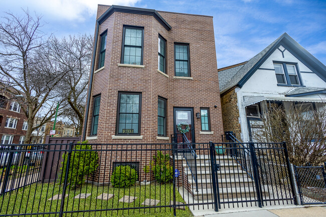 property at 3033 W Diversey Ave