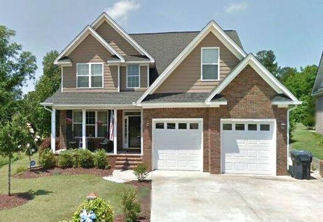 632 Cornerstone Pl in Evans, GA - Foto de edificio