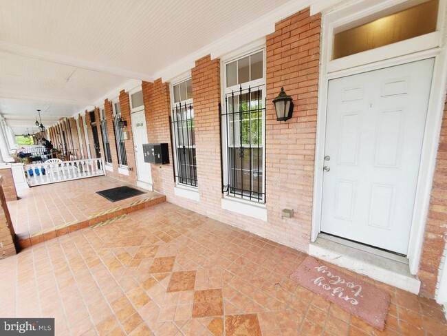 1624 Gwynns Falls Pkwy in Baltimore, MD - Building Photo - Building Photo