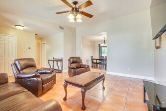 10934 SW 158th Terrace in Miami, FL - Building Photo - Building Photo