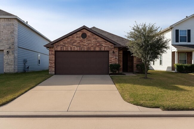 20907 Banyan Crest Ln
