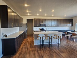 10869 Wooden Pole Dr in Parker, CO - Building Photo - Building Photo
