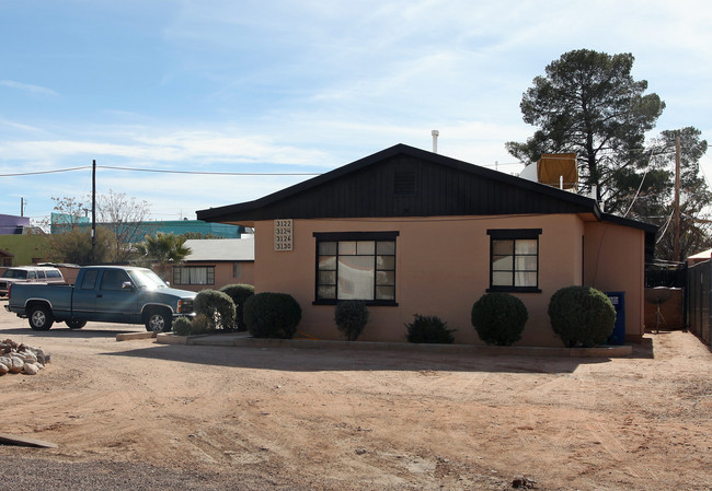 3122-3130 E Adams St in Tucson, AZ - Building Photo - Building Photo