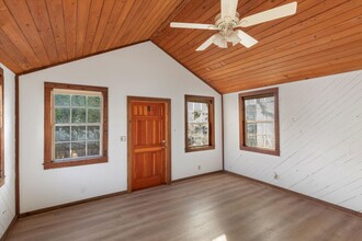 616 Whitehead St in Key West, FL - Building Photo - Building Photo