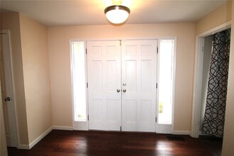 736 Henry Ave in Ballwin, MO - Building Photo - Building Photo