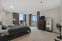 737 W Washington Blvd, Unit 1301 in Chicago, IL - Building Photo - Building Photo