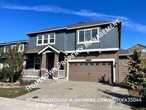 2800 Fiddleback St NE in Lacey, WA - Building Photo - Building Photo