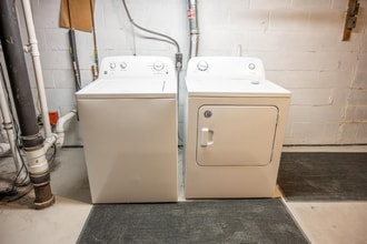 901 Martin St in Mauston, WI - Building Photo - Building Photo