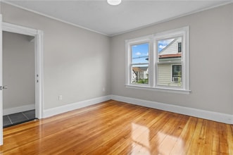 382 Orms St in Providence, RI - Building Photo - Building Photo