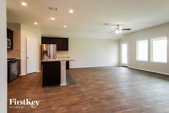 12138 Loch Muick Dr in Atascocita, TX - Building Photo - Building Photo