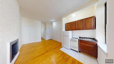 434 E 89th St in New York, NY - Building Photo - Building Photo