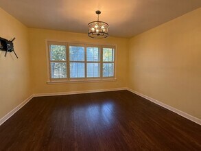 2633 W Winona St in Chicago, IL - Building Photo - Building Photo