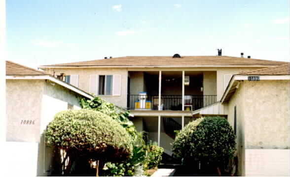 10886-10890 Venice Blvd in Culver City, CA - Building Photo