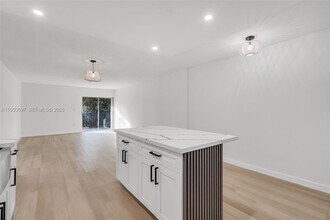 1890 W 56th St in Hialeah, FL - Building Photo - Building Photo