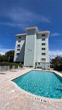1881 Middle River Dr in Fort Lauderdale, FL - Building Photo - Building Photo