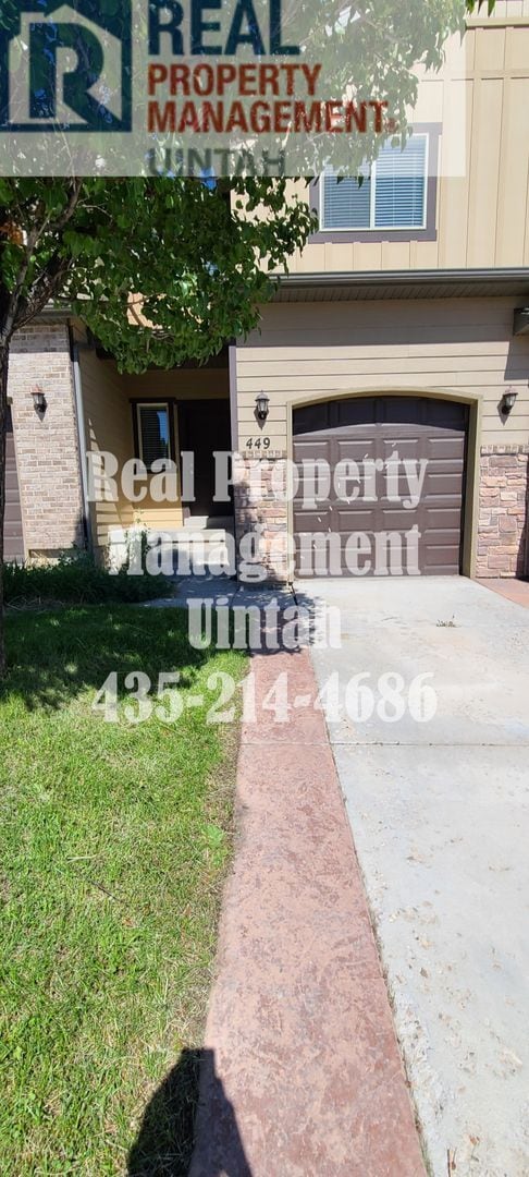 449 E Red Fox Ln in Vernal, UT - Building Photo - Building Photo