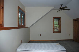 129 Edith St in State College, PA - Building Photo - Building Photo