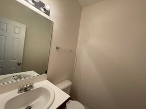 812 Wiggington Rd in Lynchburg, VA - Building Photo - Building Photo