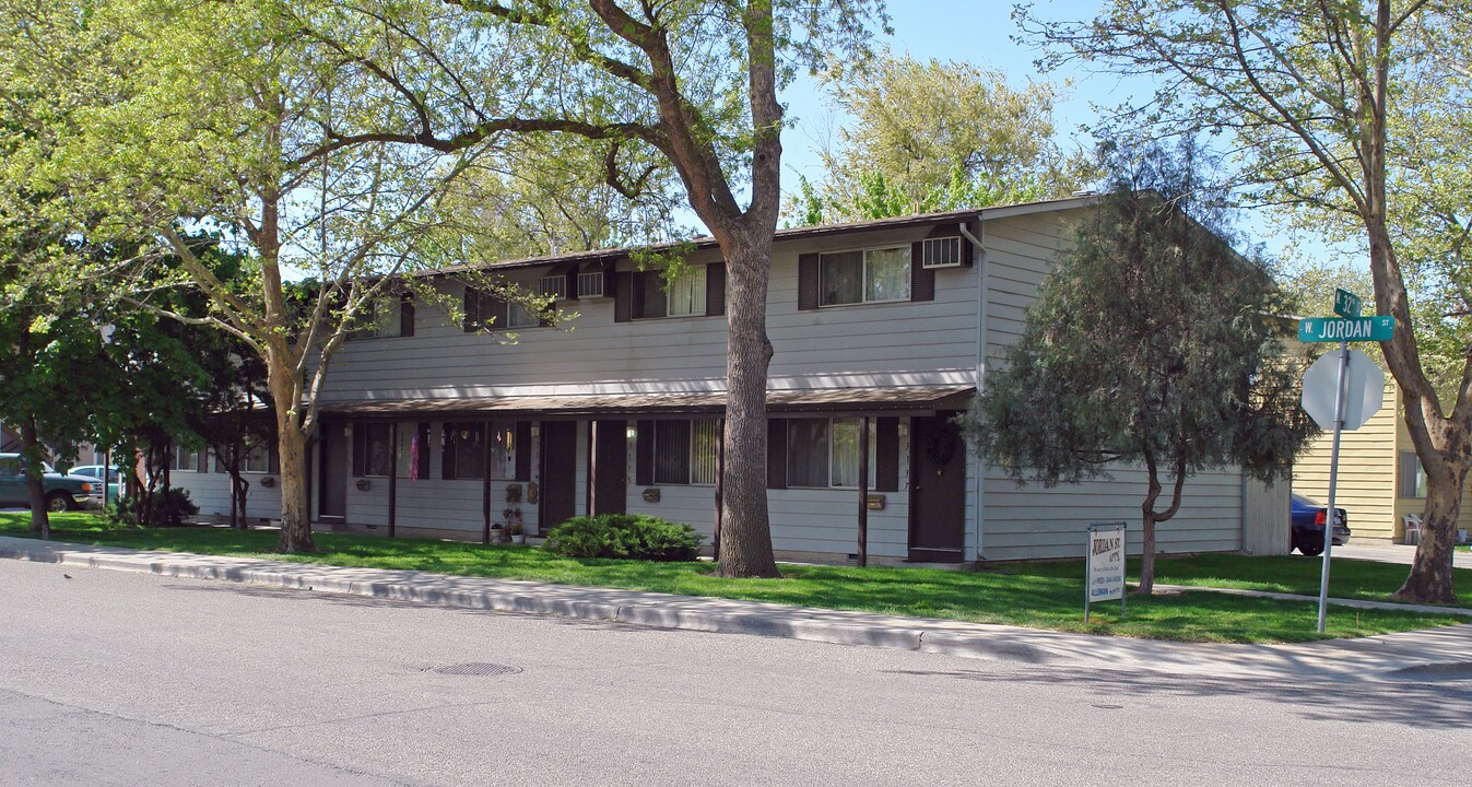 Jordan St. in Boise, ID - Foto de edificio