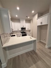 108 E 44th St in Houston, TX - Foto de edificio - Building Photo