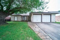 17807 Glenpatti Dr
