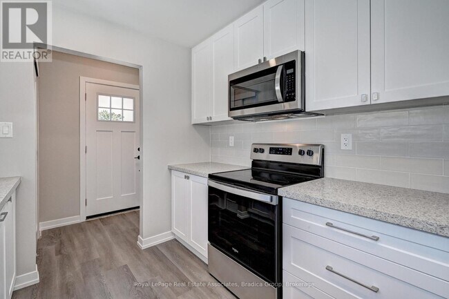 78 Barwood Crescent in Kitchener, ON - Building Photo - Building Photo