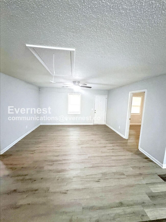 727 W Creek Cir in Monroe, GA - Building Photo - Building Photo