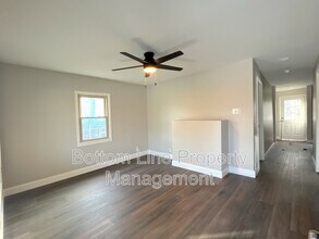 613 Dr M.L.K. Jr. Way in Gastonia, NC - Building Photo - Building Photo