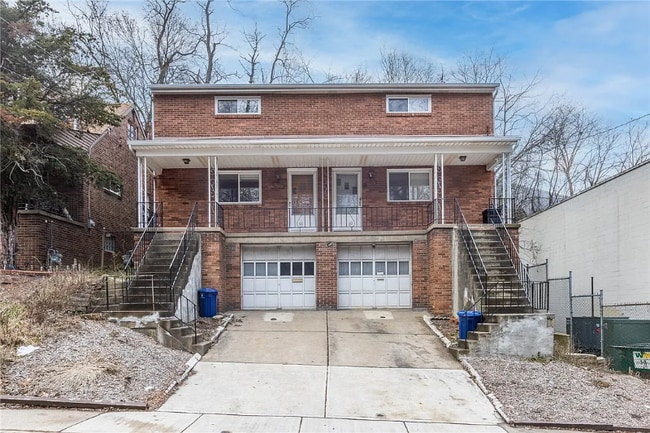2273 Pauline Ave in Pittsburgh, PA - Building Photo - Building Photo