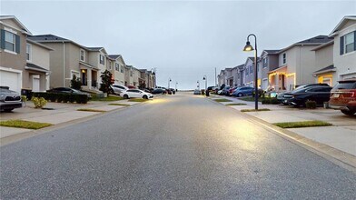 354 Feltrim Reserve Blvd in Davenport, FL - Building Photo - Building Photo