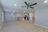 4660 Malay Cir in Pace, FL - Foto de edificio - Building Photo