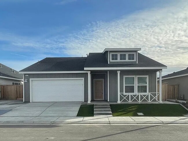 property at 9613 Greenwood Gln Ln