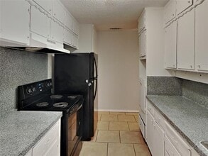 2000 Chalice Rd in Arlington, TX - Building Photo - Building Photo