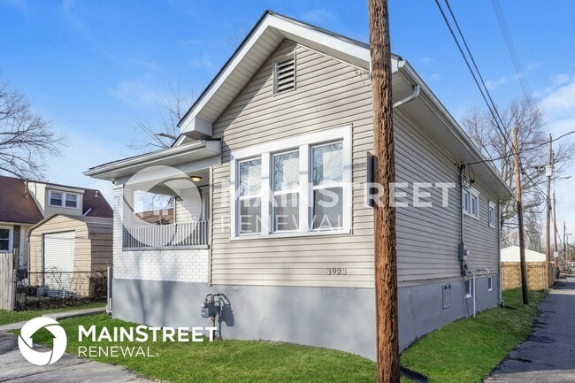 property at 3923 Elliott Ave