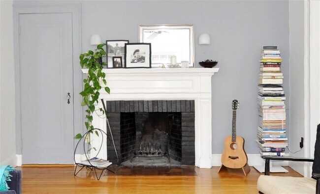 77 Martin St, Unit 46 in Cambridge, MA - Foto de edificio - Building Photo