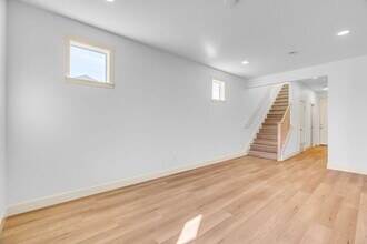 2115 NW 17th Pl in Battle Ground, WA - Building Photo - Building Photo