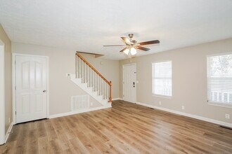 1248 Azure Way in Murfreesboro, TN - Building Photo - Building Photo