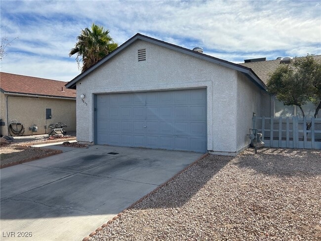 5855 Natures Dr in Las Vegas, NV - Building Photo - Building Photo