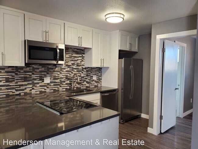 341 N Garfield Ave in Loveland, CO - Foto de edificio - Building Photo