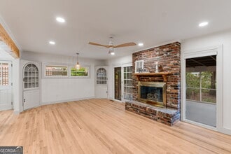 493 Sybil Ln SE in Marietta, GA - Building Photo - Building Photo