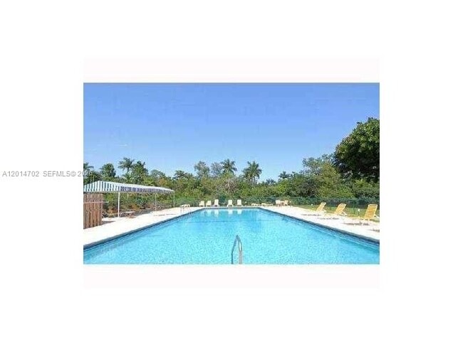 property at 115 Royal Pk Dr