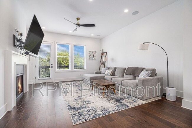 property at 366 Gibson St SE