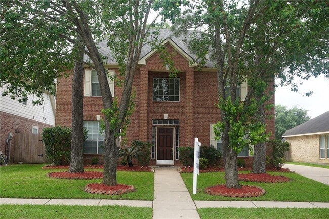 property at 18715 Amesbury Manor Ln