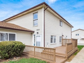 2025 Burwell Dr in Columbus, OH - Building Photo