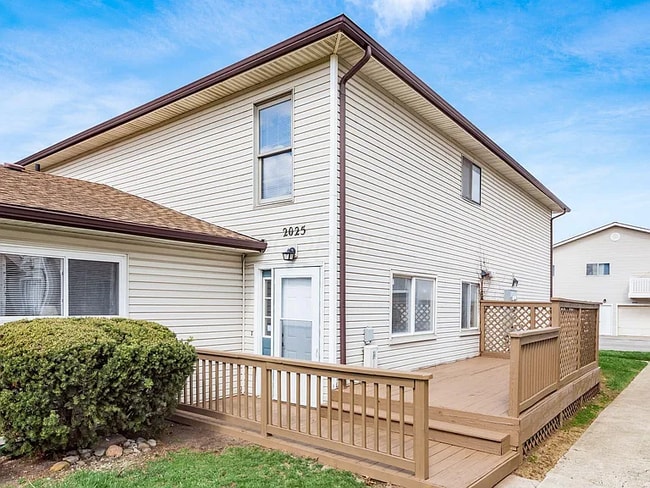 property at 2025 Burwell Dr