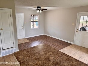 1767 Northfield Dr in Southaven, MS - Foto de edificio - Building Photo