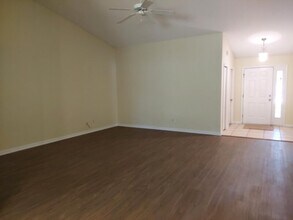 3 Prosperity Ln in Palm Coast, FL - Building Photo - Building Photo