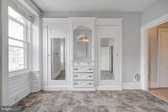 941 N 4th St in Philadelphia, PA - Building Photo - Building Photo