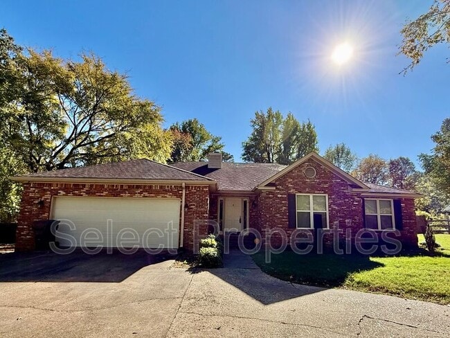 property at 605 Shadow Ridge Dr