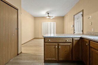 834 Baker St in Toledo, OH - Building Photo - Building Photo